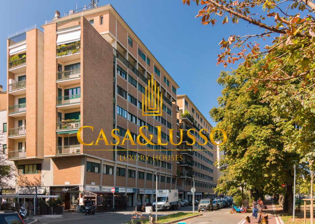 Vendita Appartamenti Milano - Panoramico appartamento all'ultimo piano Località Majno - Piave - Tricolore 