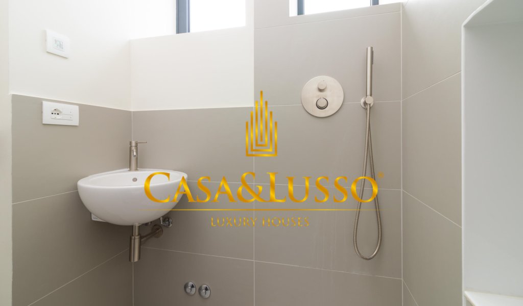 Vendita Appartamenti 175 m², Milano, località Porta Venezia