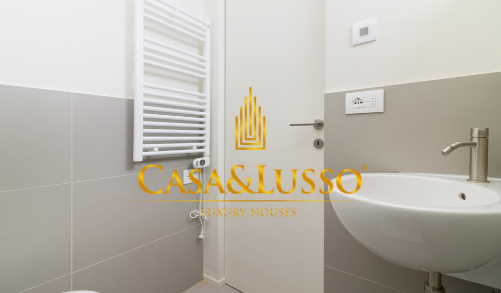 Vendita Appartamenti 175 m², Milano, località Porta Venezia