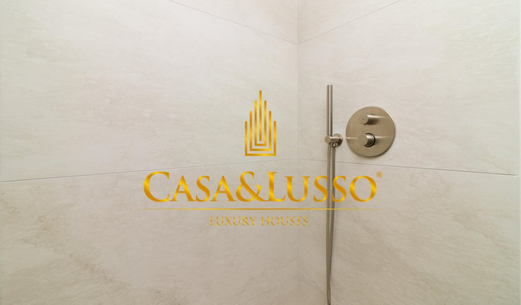 Vendita Appartamenti 175 m², Milano, località Porta Venezia