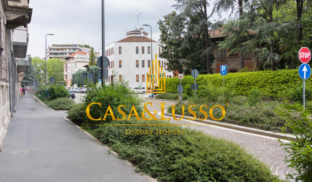 Vendita Appartamenti 175 m², Milano, località Porta Venezia