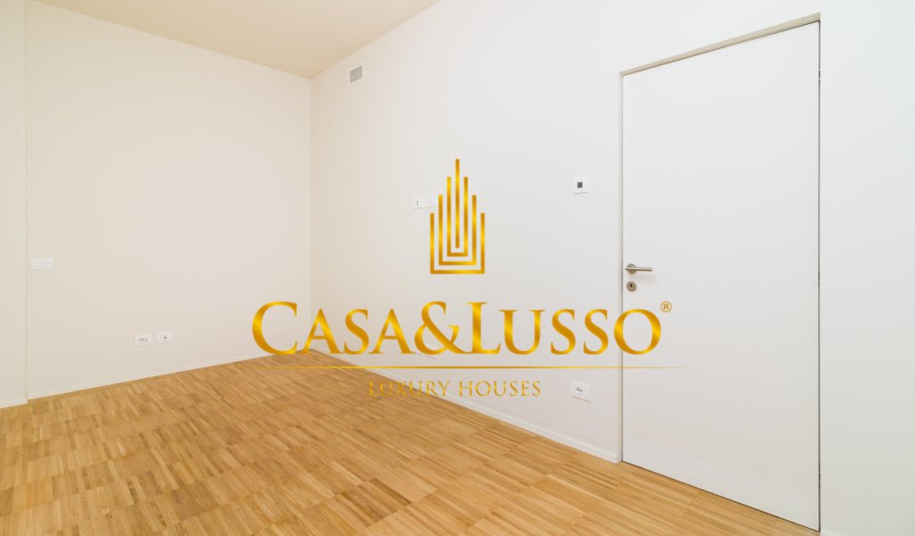 Vendita Appartamenti 175 m², Milano, località Porta Venezia