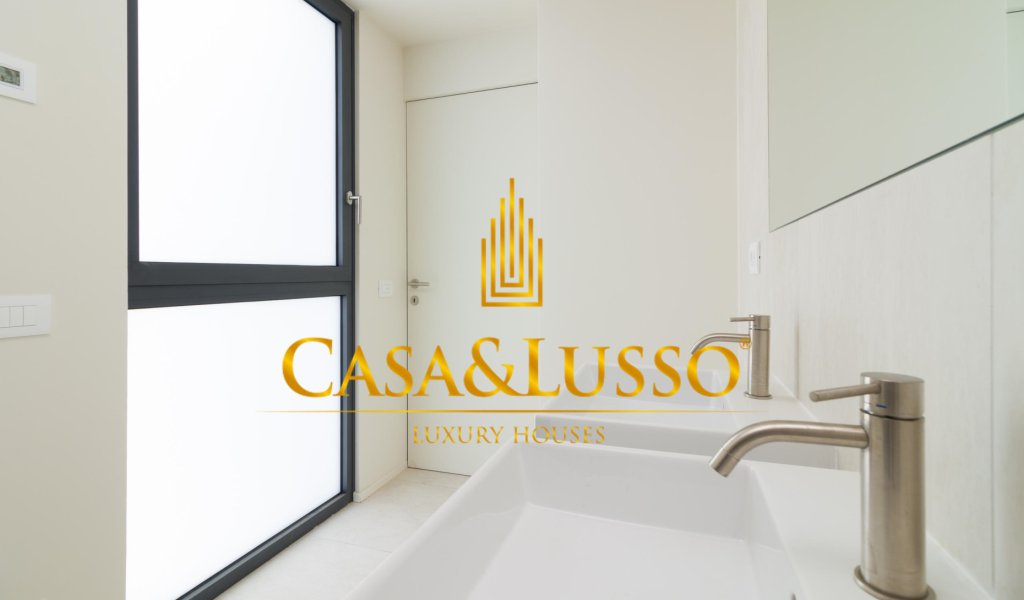 Vendita Appartamenti 175 m², Milano, località Porta Venezia