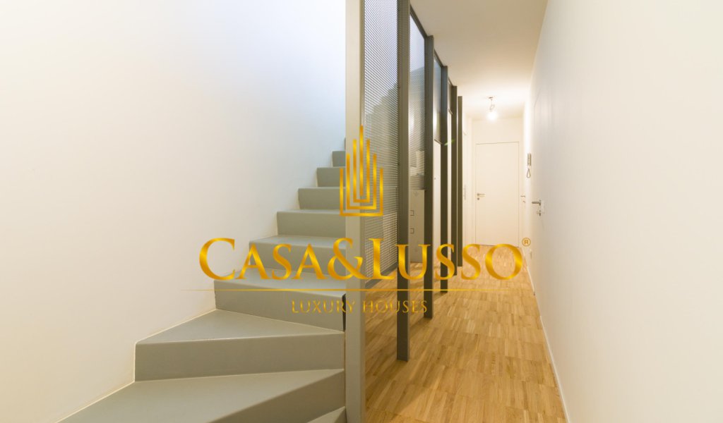 Vendita Appartamenti 175 m², Milano, località Porta Venezia