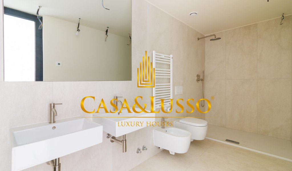 Vendita Appartamenti 175 m², Milano, località Porta Venezia