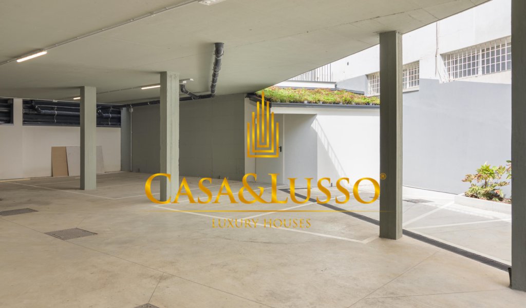 Vendita Appartamenti 175 m², Milano, località Porta Venezia