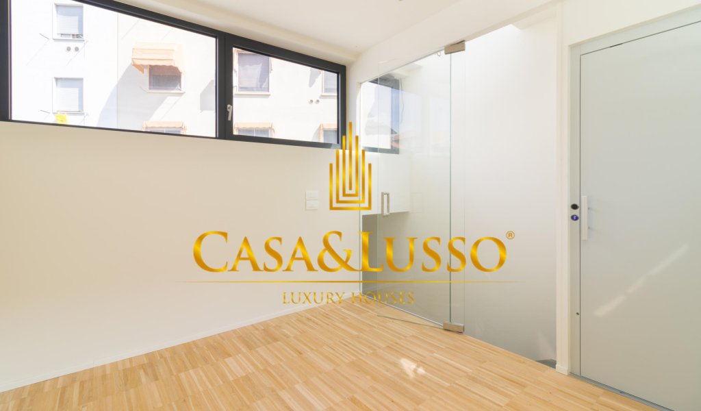 Vendita Appartamenti 175 m², Milano, località Porta Venezia