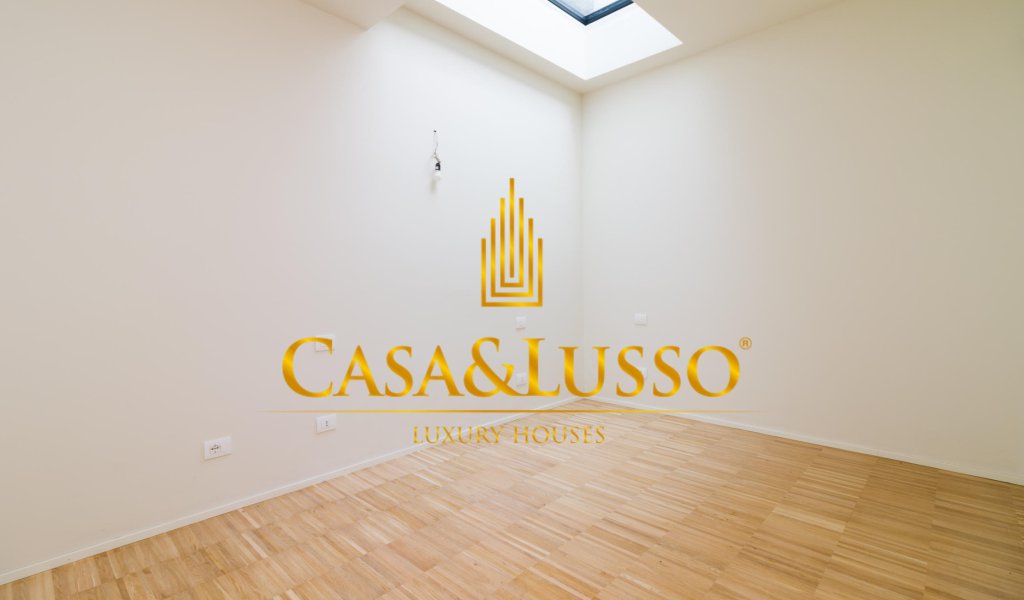 Vendita Appartamenti 175 m², Milano, località Porta Venezia