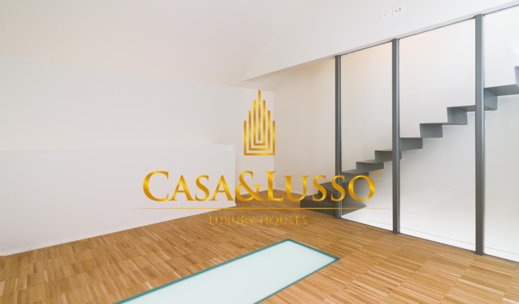 Vendita Appartamenti 175 m², Milano, località Porta Venezia