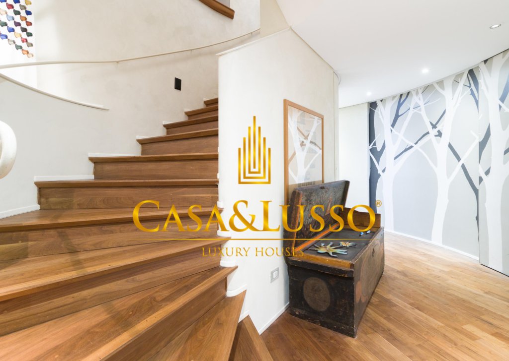 For Sale Apartments Milan - Splendid residence in the heart of Corso Magenta Locality 