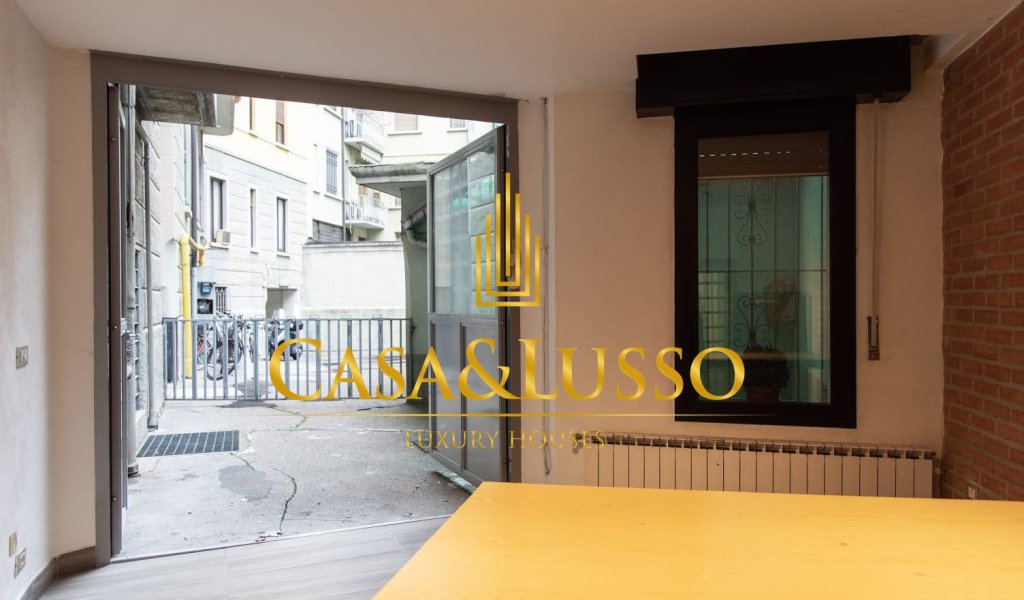 Apartments for Sale 200 sqm., Milan, locality Quadronno - Palestro - Guastalla