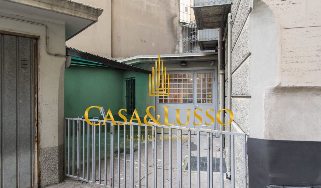 Apartments for Sale 200 sqm., Milan, locality Quadronno - Palestro - Guastalla