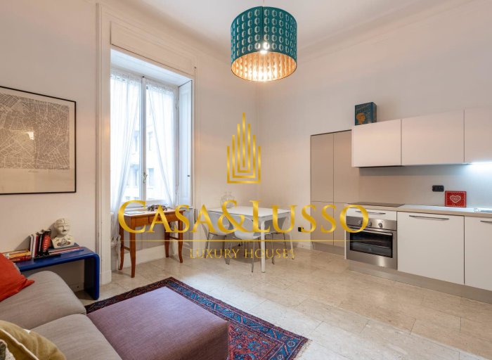 Appartamento su  due livelli con 3 posti auto