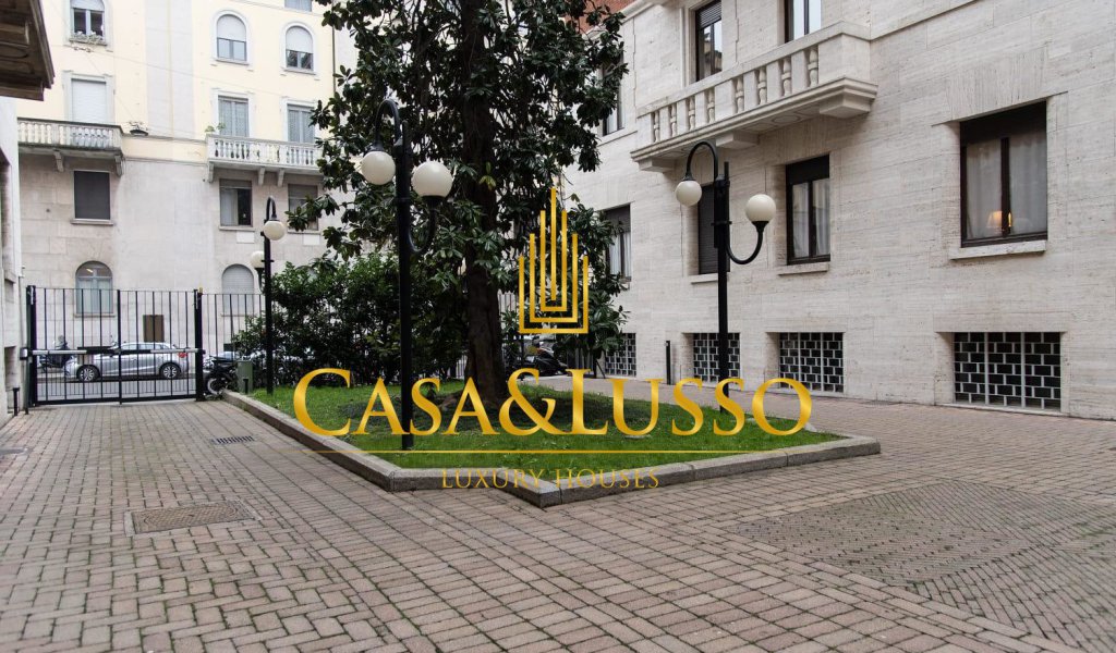 Apartments for Sale 200 sqm., Milan, locality Quadronno - Palestro - Guastalla