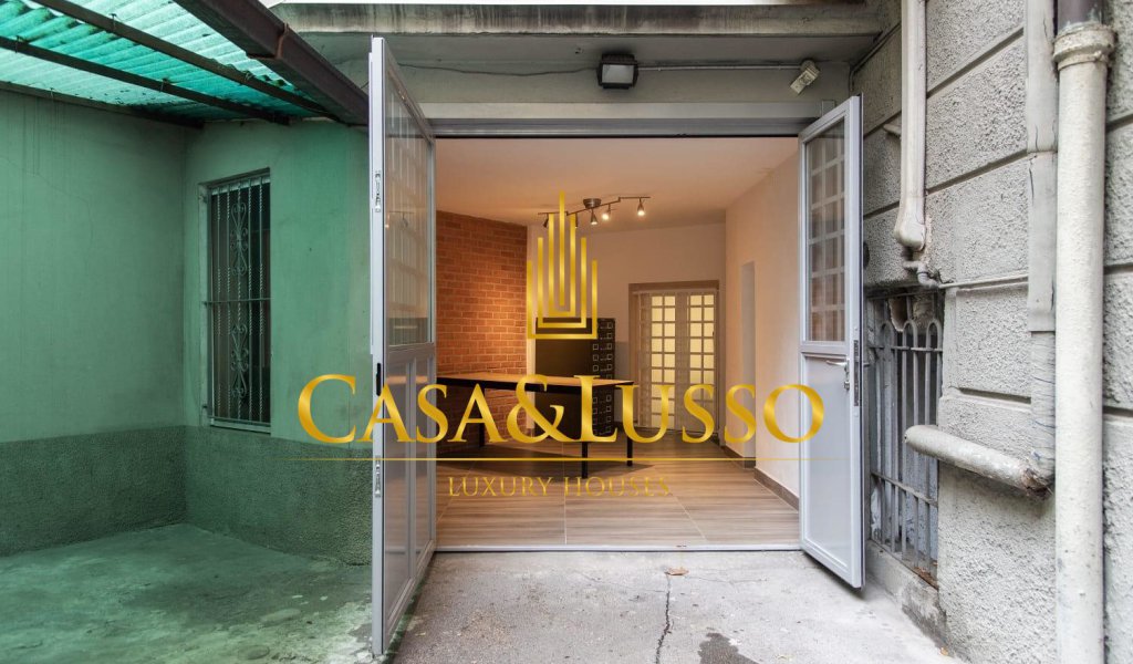 Apartments for Sale 200 sqm., Milan, locality Quadronno - Palestro - Guastalla