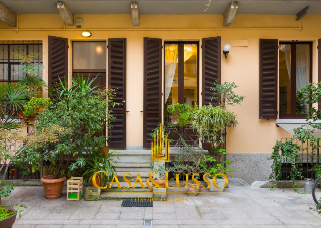Vendita Appartamenti Milano - Affascinante appartamento in zona Piazza Cinque Giornate Località Porta Romana - Montenero - Lodi