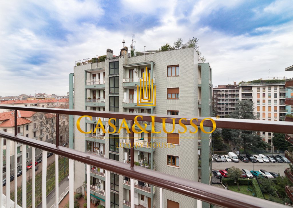 Vendita Appartamenti Milano - Elegante appartamento ristrutturato - 7 piano via Bronzino Località Citt Studi - Susa
