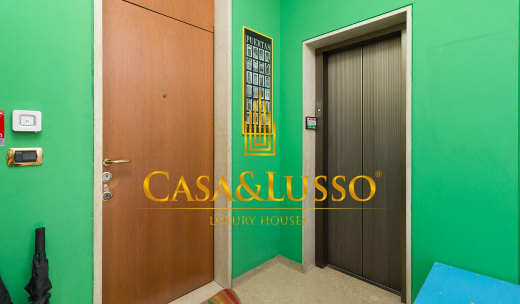 Vendita Appartamenti 340 m², Milano, località Quadronno - Palestro - Guastalla