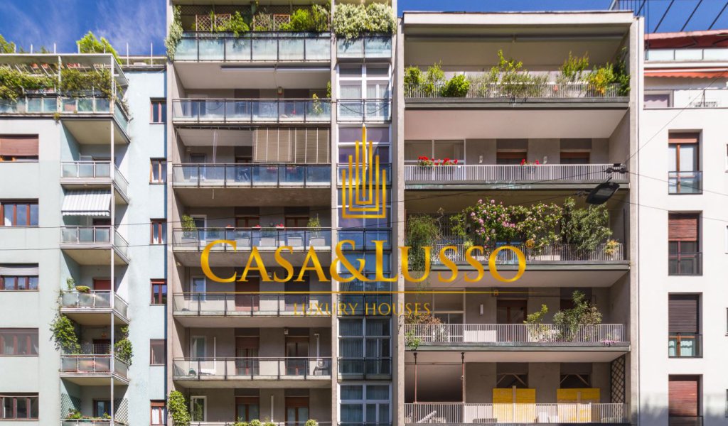 Vendita Appartamenti 340 m², Milano, località Quadronno - Palestro - Guastalla
