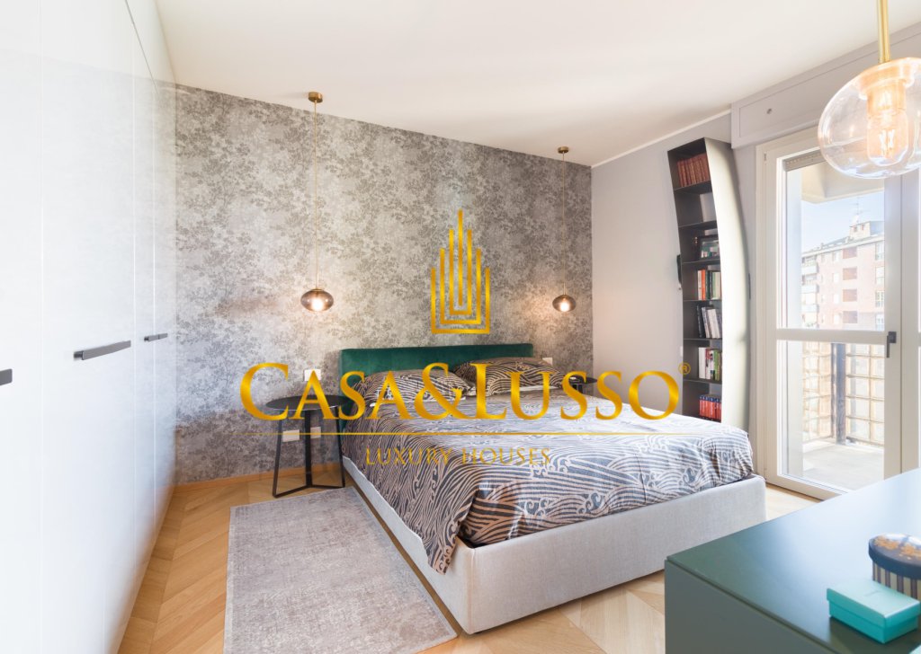 Vendita Appartamenti Milano - Splendido appartamento ristrutturato con box Località Canonica - Cenisio - Procaccini - Porta Volta