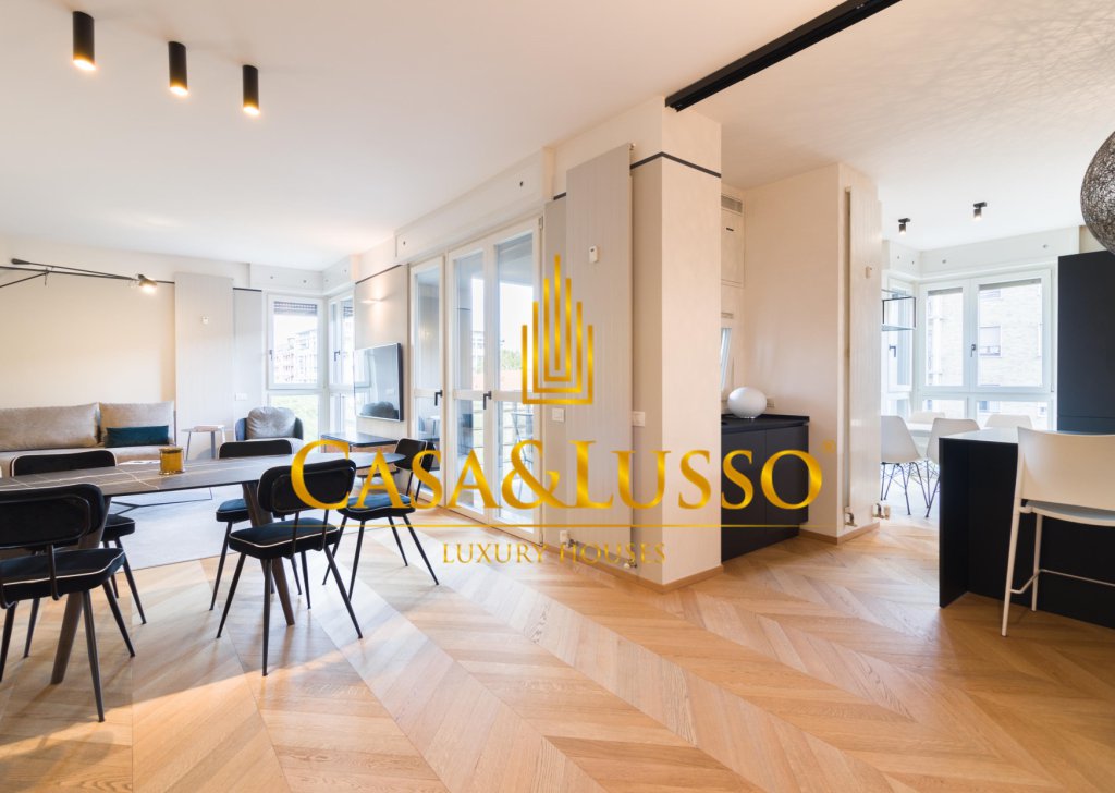 For Sale Apartments Milan - Beautiful renovated apartment with garage Locality 