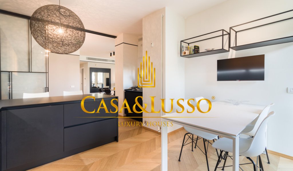 Apartments for Sale 155 sqm., Milan, locality Canonica - Cenisio - Procaccini - Porta Volta