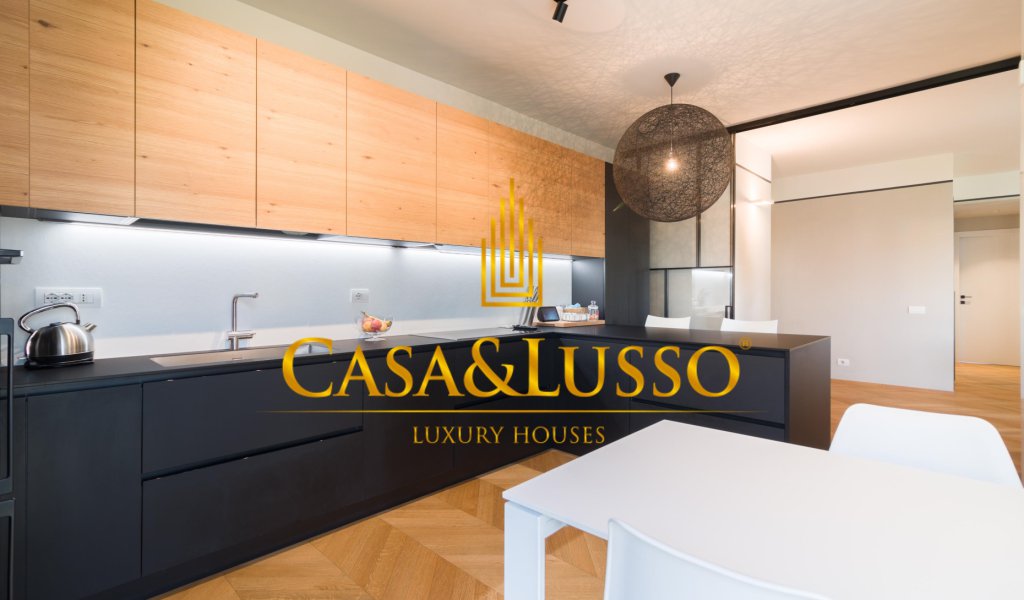 Apartments for Sale 155 sqm., Milan, locality Canonica - Cenisio - Procaccini - Porta Volta