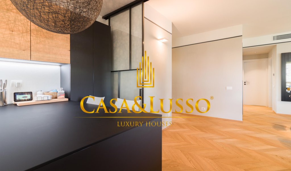 Apartments for Sale 155 sqm., Milan, locality Canonica - Cenisio - Procaccini - Porta Volta