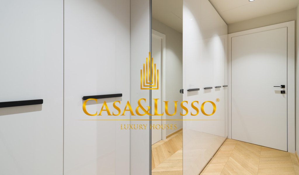 Apartments for Sale 155 sqm., Milan, locality Canonica - Cenisio - Procaccini - Porta Volta