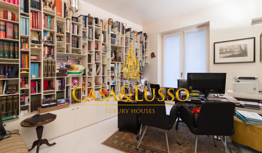 Apartments for Sale 290 sqm. excellent condition, Milan, locality Porta Venezia