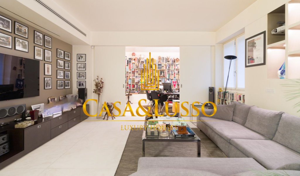 Apartments for Sale 290 sqm. excellent condition, Milan, locality Porta Venezia