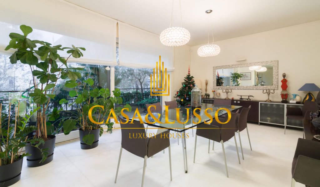 Apartments for Sale 290 sqm. excellent condition, Milan, locality Porta Venezia
