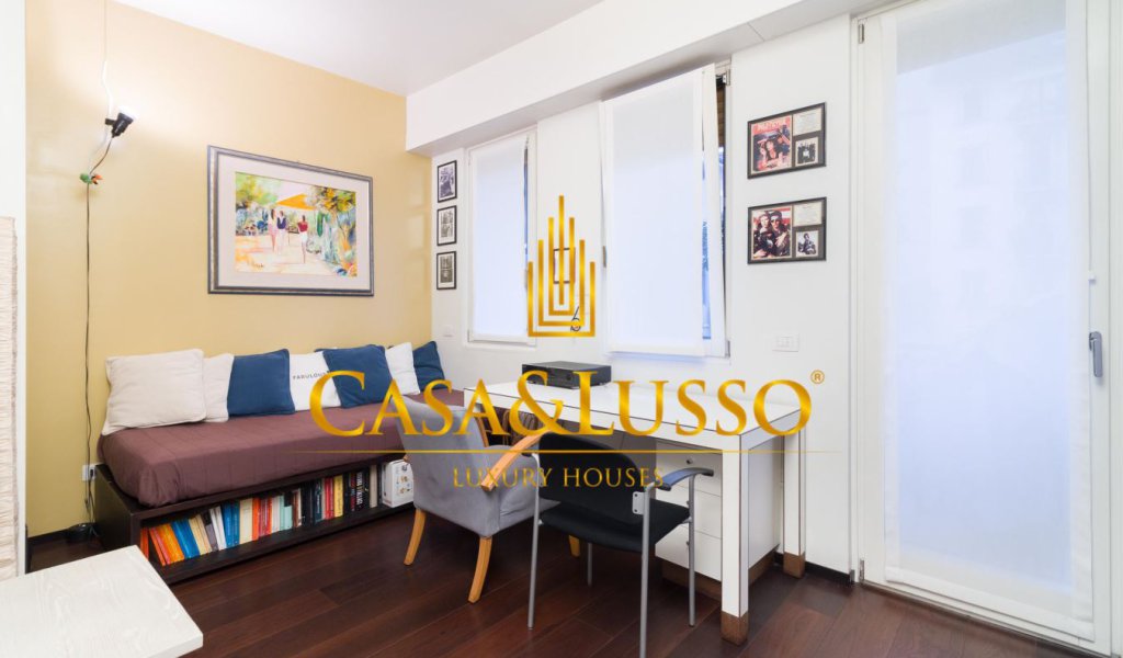 Apartments for Sale 290 sqm. excellent condition, Milan, locality Porta Venezia
