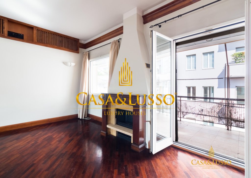 For Sale Penthouse Milan - Penthouse in Via della Spiga Locality 
