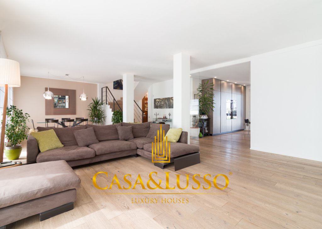 For Sale Penthouse Milan - Penthouse for sale in Washington area Locality 