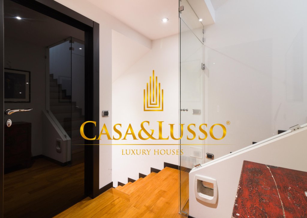 For Sale Penthouse Milan - Penthouse with terrace in the Fondazione Prada area Locality 