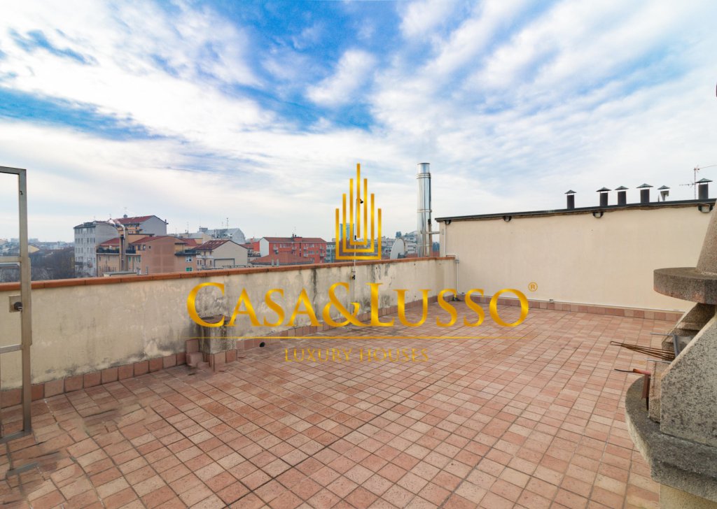 For Sale Penthouse Milan - Penthouse with terrace in the Fondazione Prada area Locality 