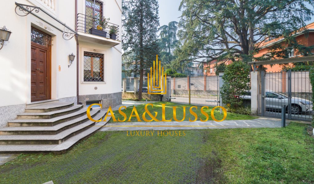 Vendita Attico 300 m², Milano, località Maggiolina - Istria