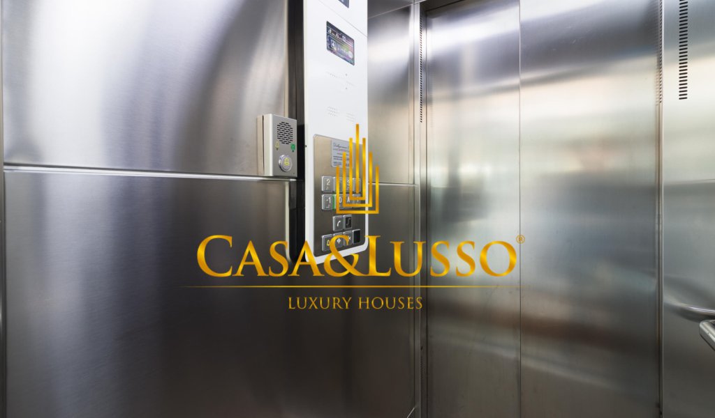 Vendita Attico 300 m², Milano, località Maggiolina - Istria