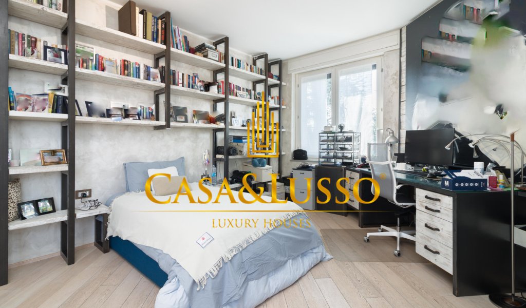 Vendita Attico 300 m², Milano, località Maggiolina - Istria