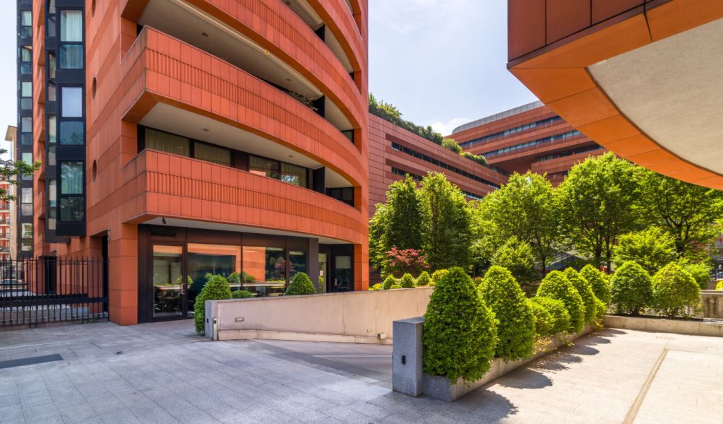 Penthouse for Sale 390 sqm., Milan, locality Bicocca