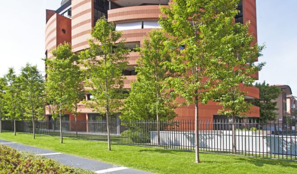 Penthouse for Sale 390 sqm., Milan, locality Bicocca