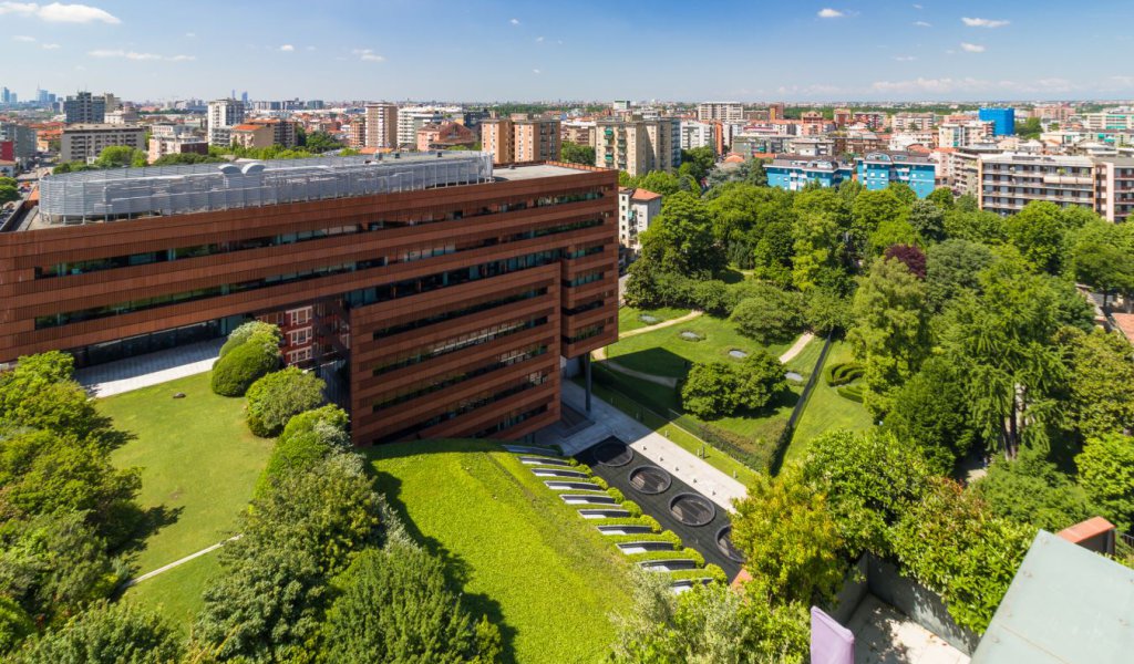 Penthouse for Sale 390 sqm., Milan, locality Bicocca