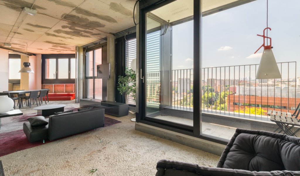 Penthouse for Sale 390 sqm., Milan, locality Bicocca