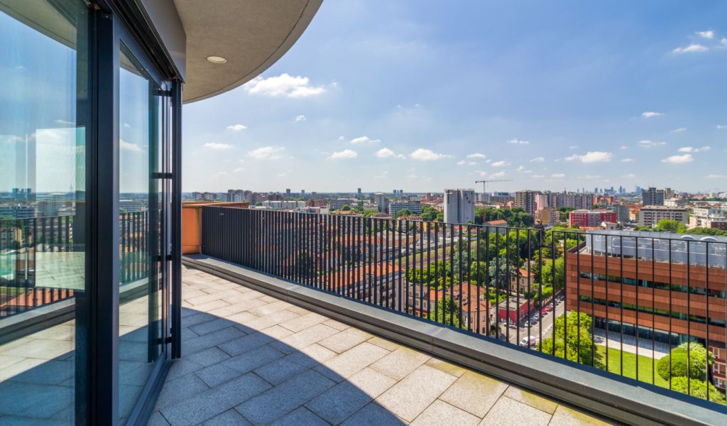 Penthouse for Sale 390 sqm., Milan, locality Bicocca