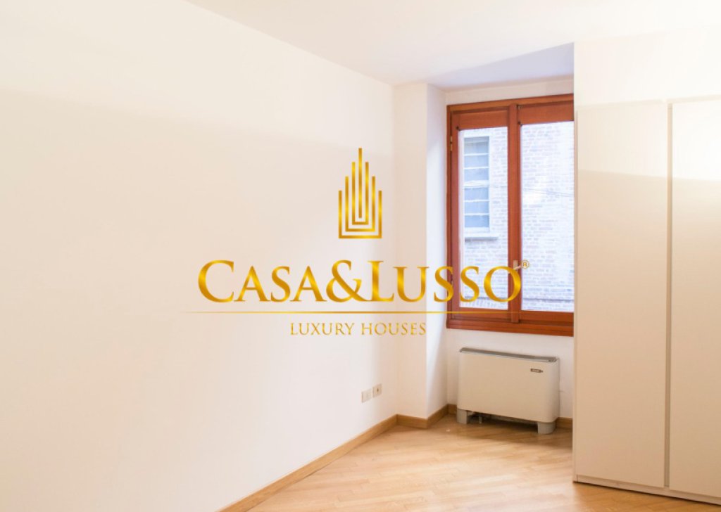 For Rent Apartments Milan - Apartment for rent in via Borgospesso Locality 