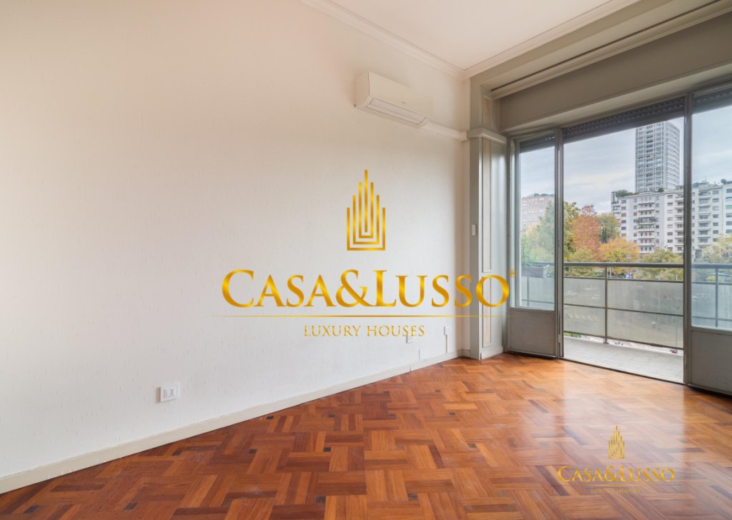 For Sale Apartments Milan - Charming apartment inside The Feltrinelli house Locality 