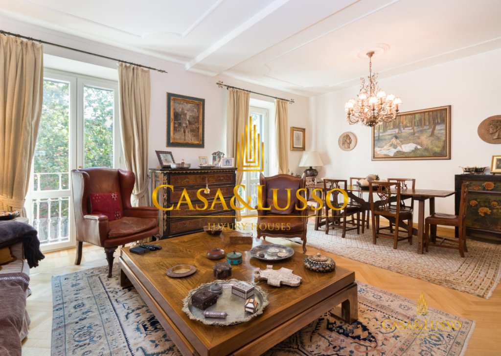 For Sale Penthouse Milan - Charming Penthouse in the heart of Porta Venezia Locality 